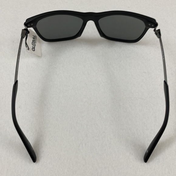NWT BMW Sunglasses - Picture 10 of 13